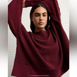 AE Big Hug Crew Neck Waffle Sweatshirt